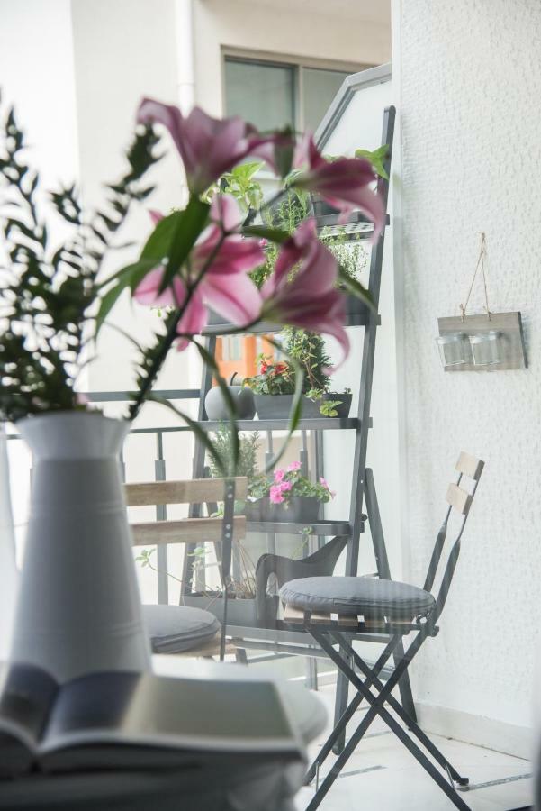 Living Near Acropolis By Sylvia Staikou 2Nd & 3D Floor Apartment เอเธนส์ ภายนอก รูปภาพ