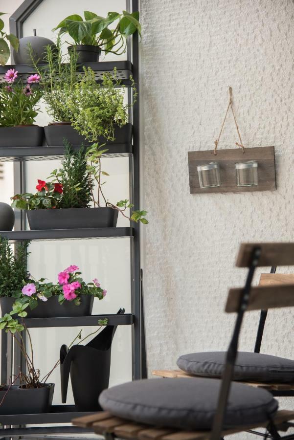 Living Near Acropolis By Sylvia Staikou 2Nd & 3D Floor Apartment เอเธนส์ ภายนอก รูปภาพ
