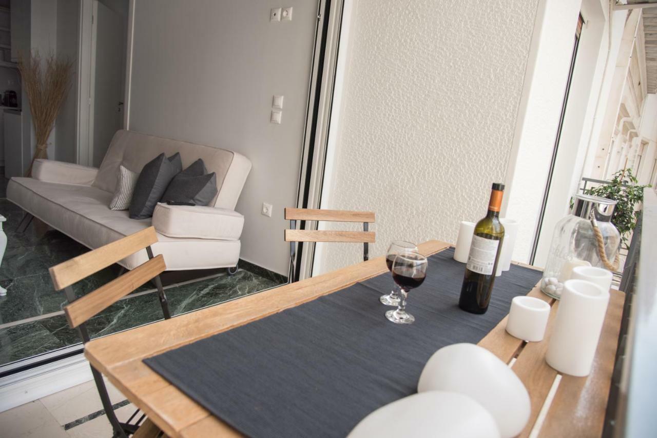 Living Near Acropolis By Sylvia Staikou 2Nd & 3D Floor Apartment เอเธนส์ ภายนอก รูปภาพ