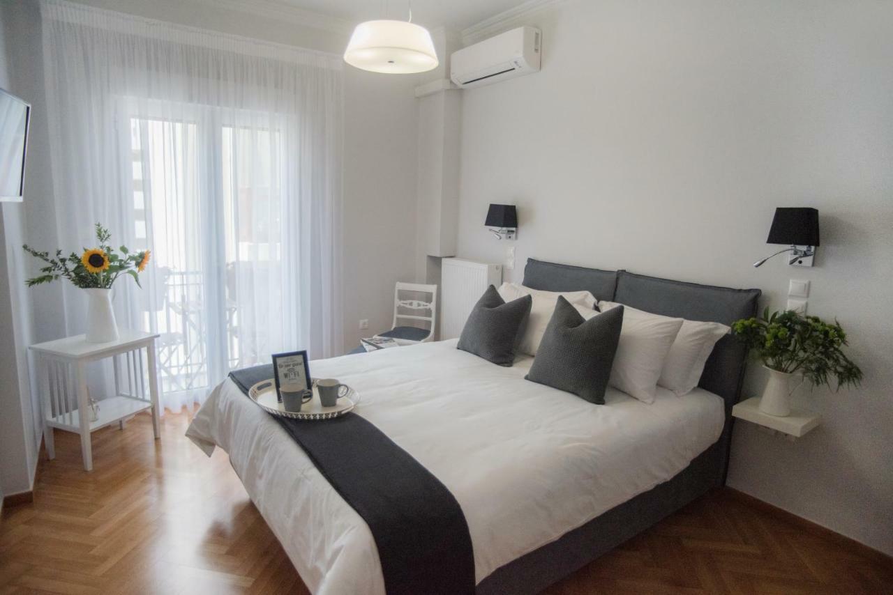 Living Near Acropolis By Sylvia Staikou 2Nd & 3D Floor Apartment เอเธนส์ ภายนอก รูปภาพ